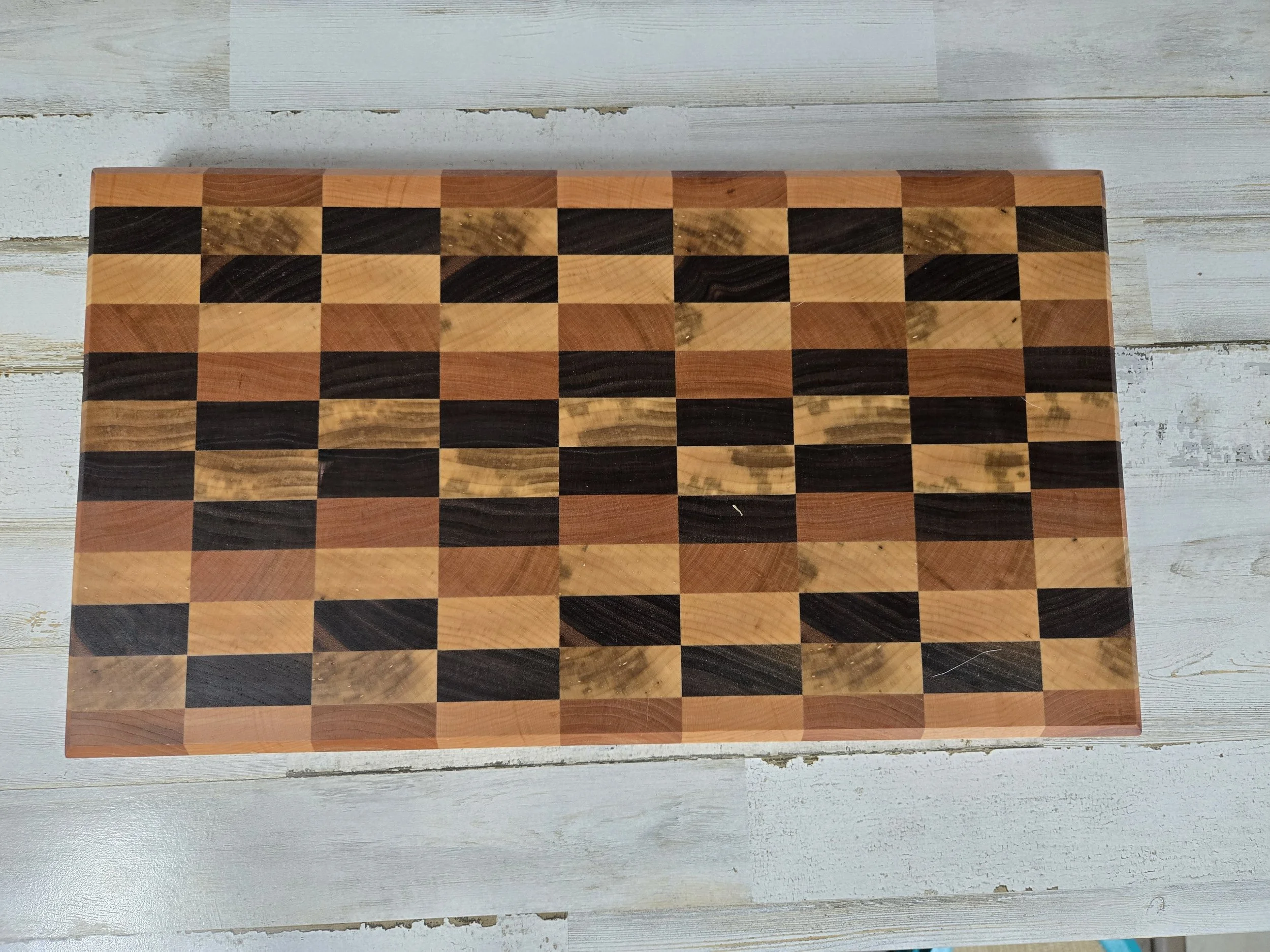 End Grain Cutting Board (Maple, Cherry, Walnut)